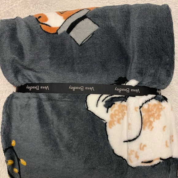 NWT Vera Bradley Holiday Dog Blanket - Picture 4 of 4